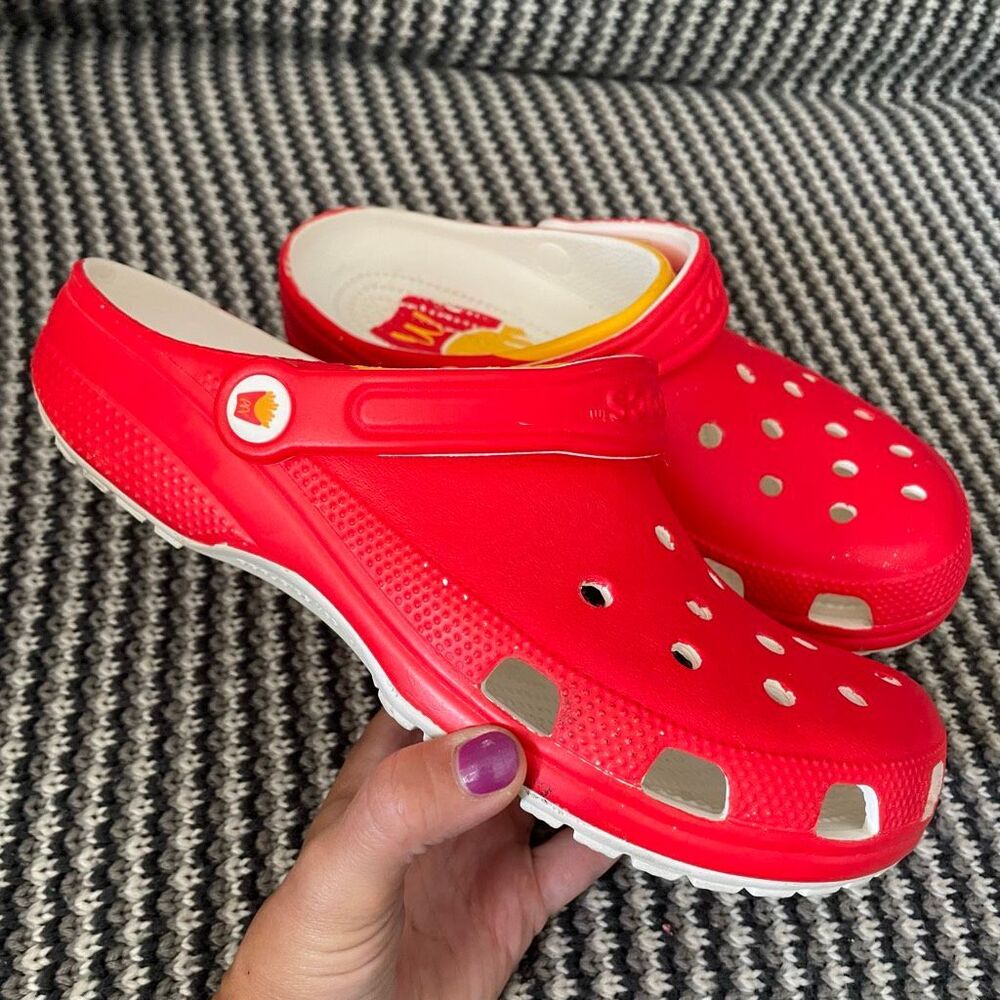 McDonalds X Crocs classic clog women’s shoe size 10/men’s 8